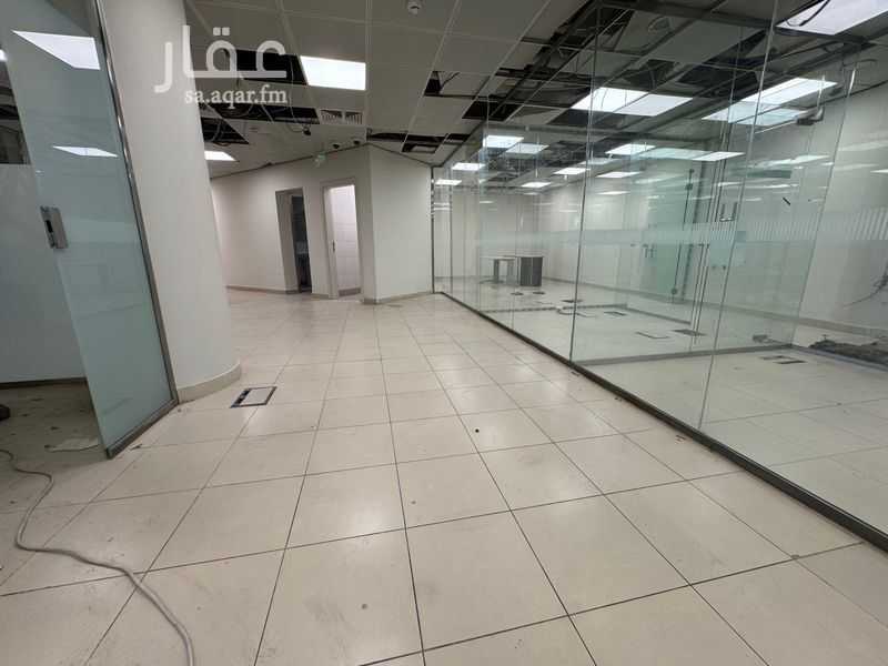 7 bedroom office in Al Malaz, Riyadh 5