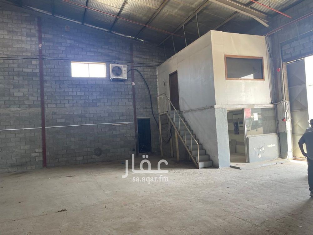 warehouse in Al Khudariyah, Eastern Province 6