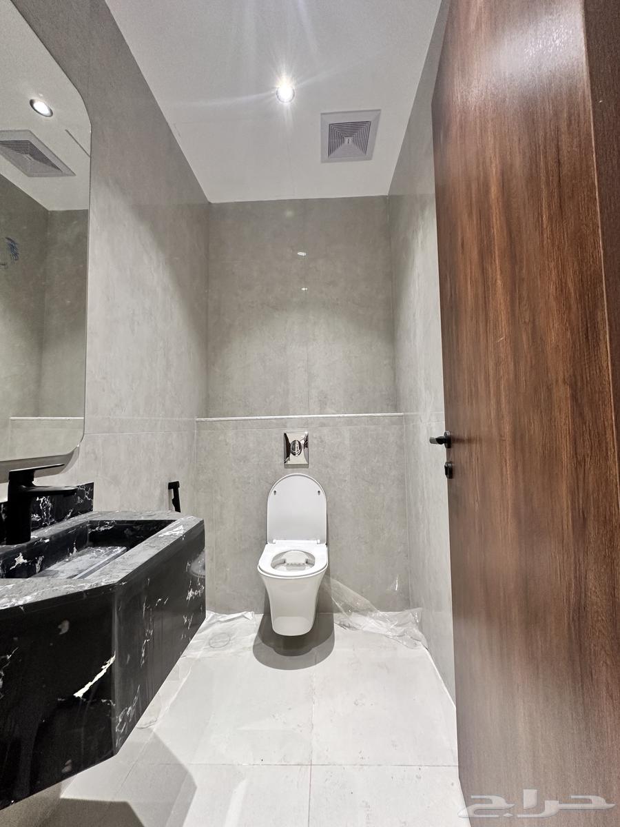 6 bedroom apartment in Al Rawabi, Madinah 12