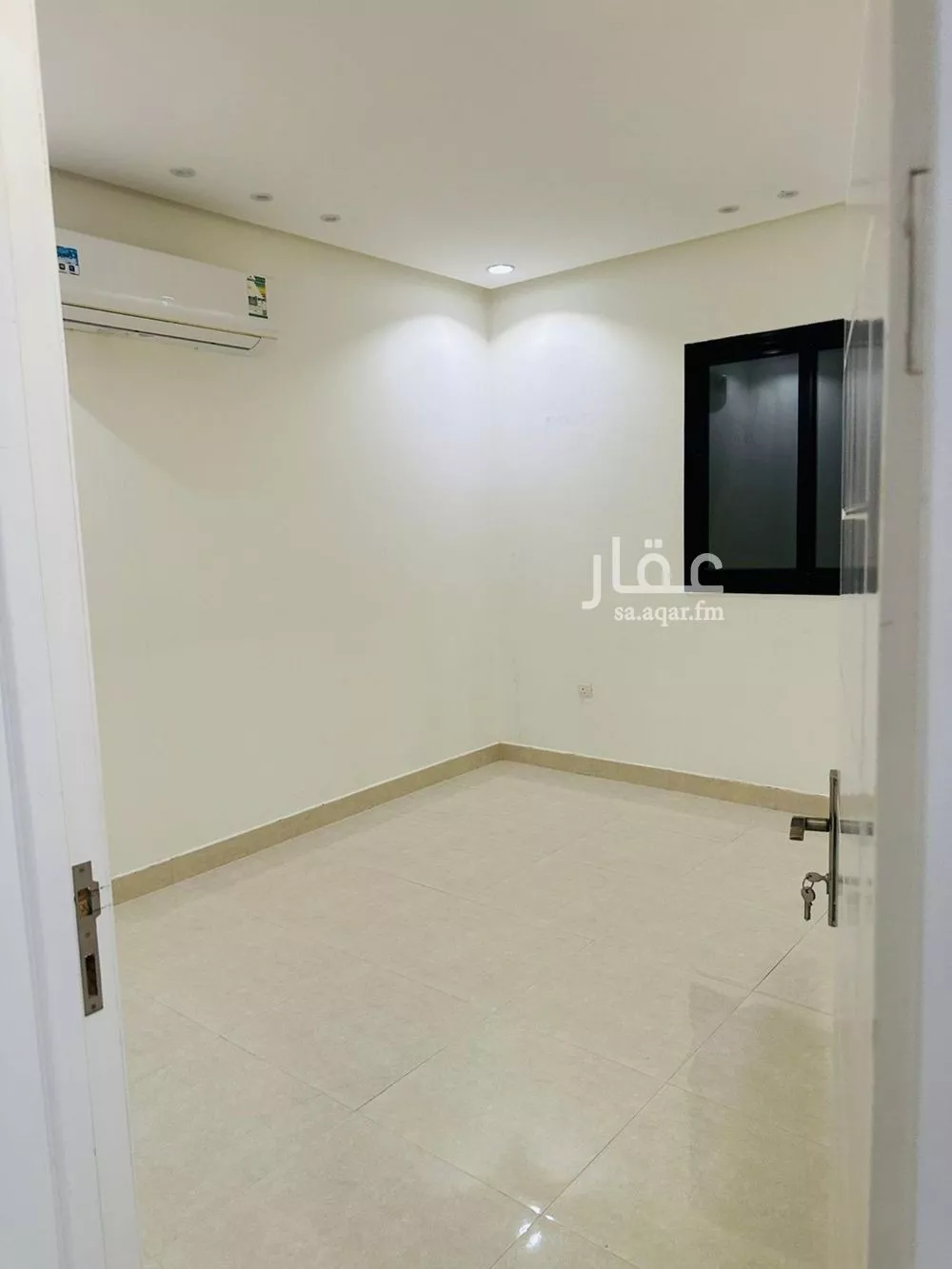 دور 3 غرف في العارض 4