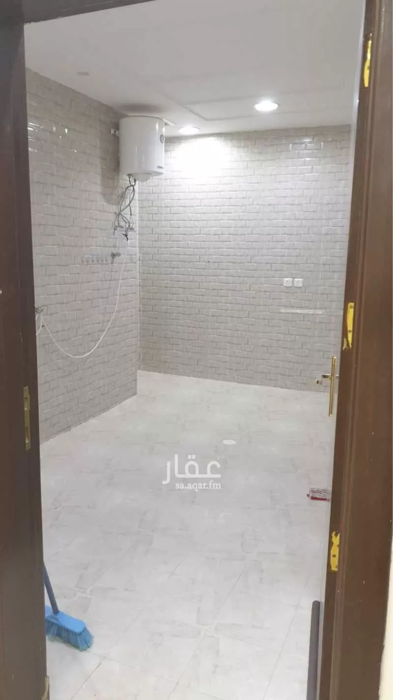 4 bedroom apartment in Okaz, Riyadh 5