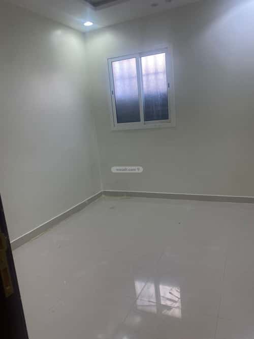 5 bedroom apartment in Okaz, Riyadh 12
