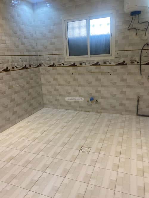 5 bedroom apartment in Okaz, Riyadh 7