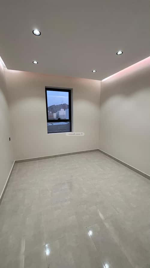 5 bedroom apartment in Al Hasa, Madinah 5