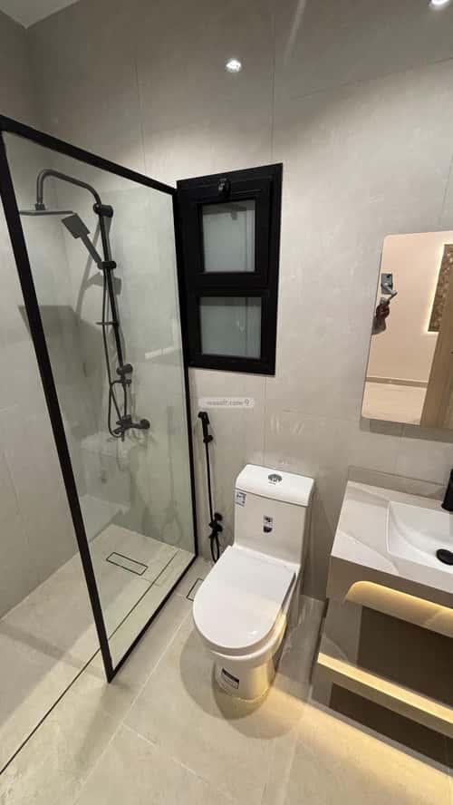 5 bedroom apartment in Al Hasa, Madinah 10