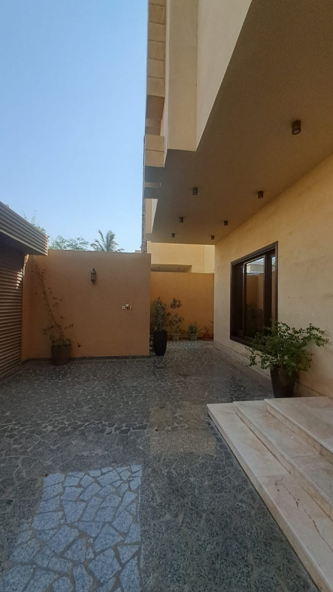 5 bedroom villa in Al Khalidiyah, Jeddah 2