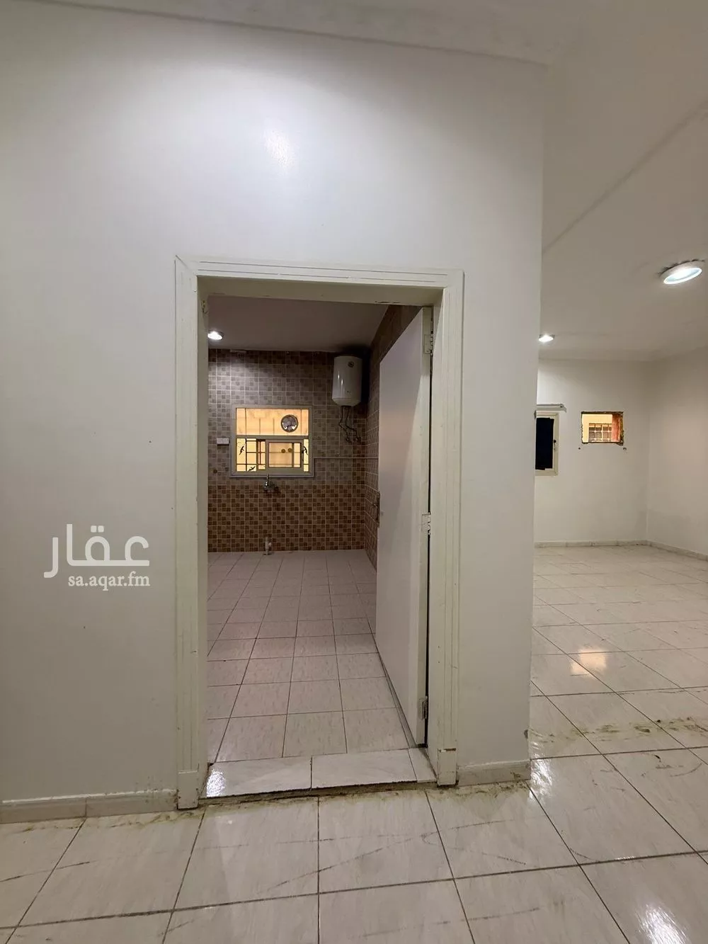 3 bedroom floor in Al Rimal 18