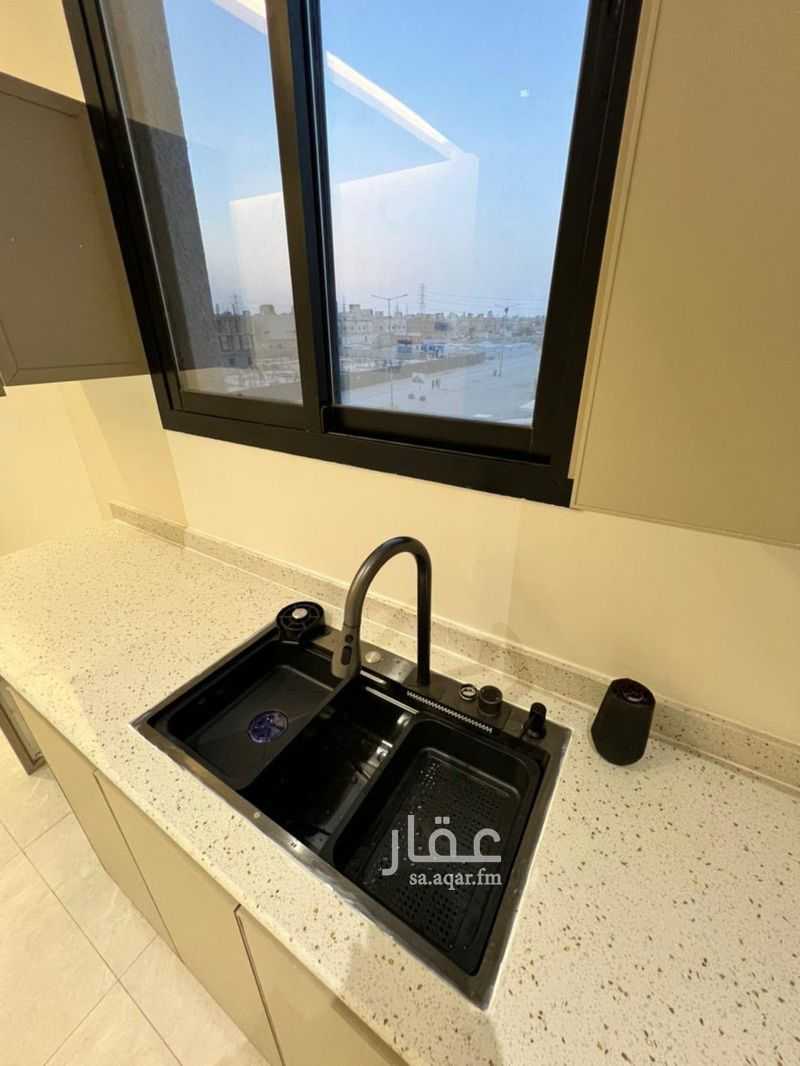3 bedroom apartment in Al Rimal, Riyadh 4