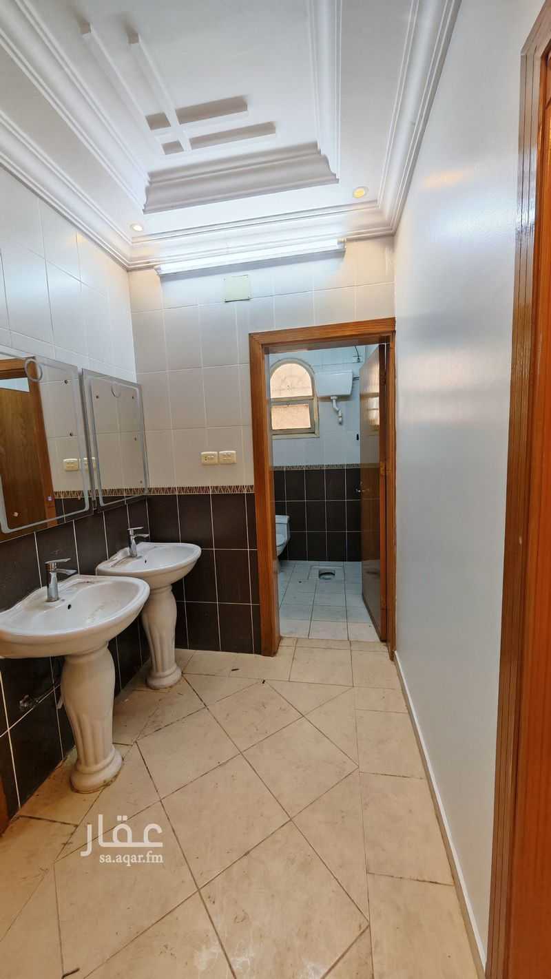 4 bedroom apartment in Al Washaa’, Taif 3