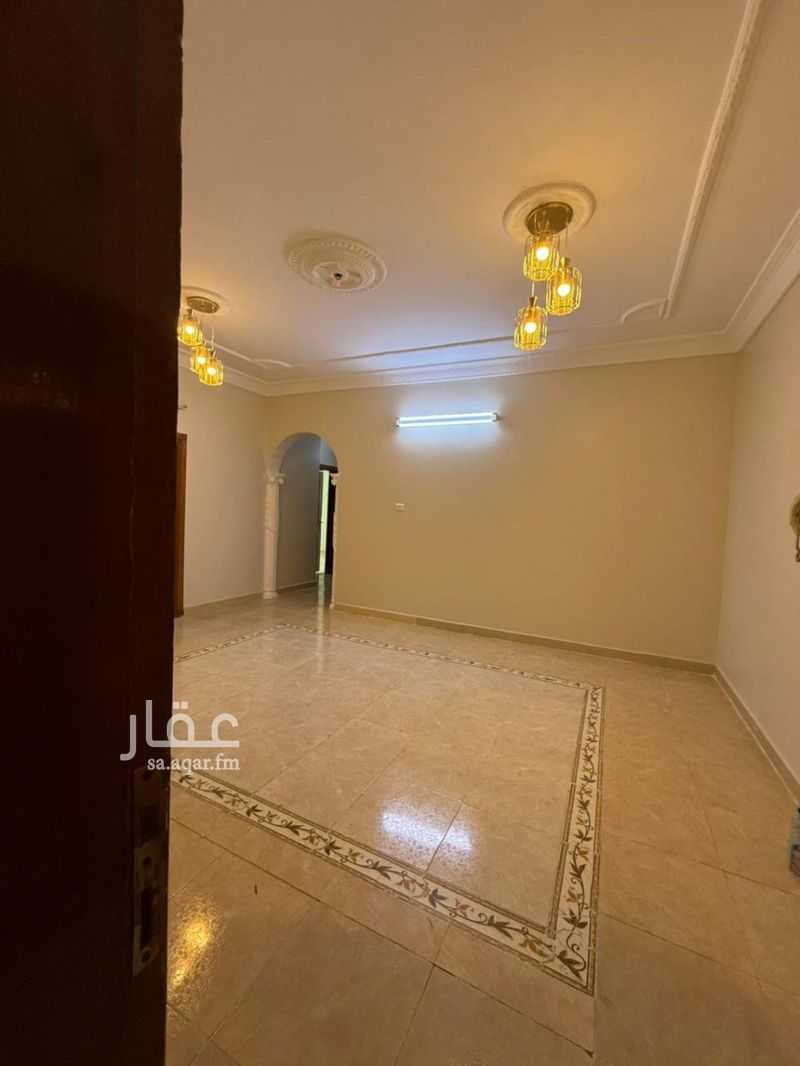 4 bedroom apartment in Al Qutbiyyah, Taif 2