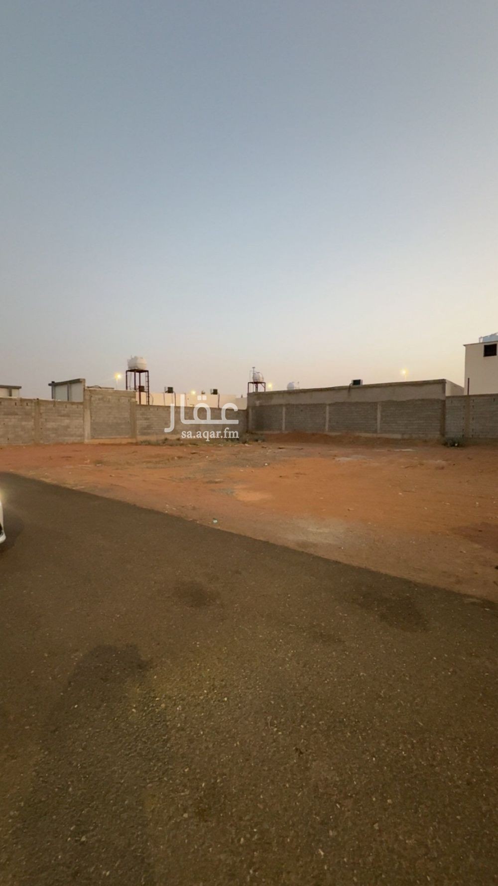land in An Naqrah, Hail 9