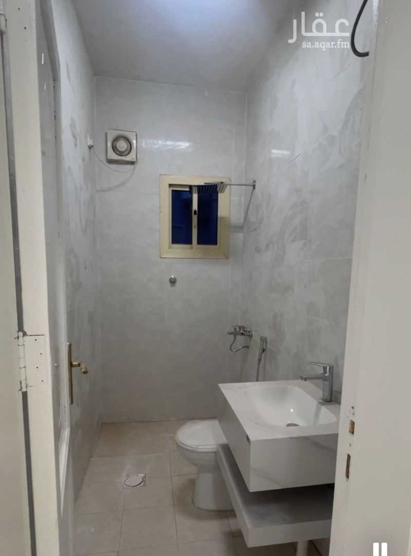 4 bedroom apartment in Arrajihi Subdivision, Tabuk 5