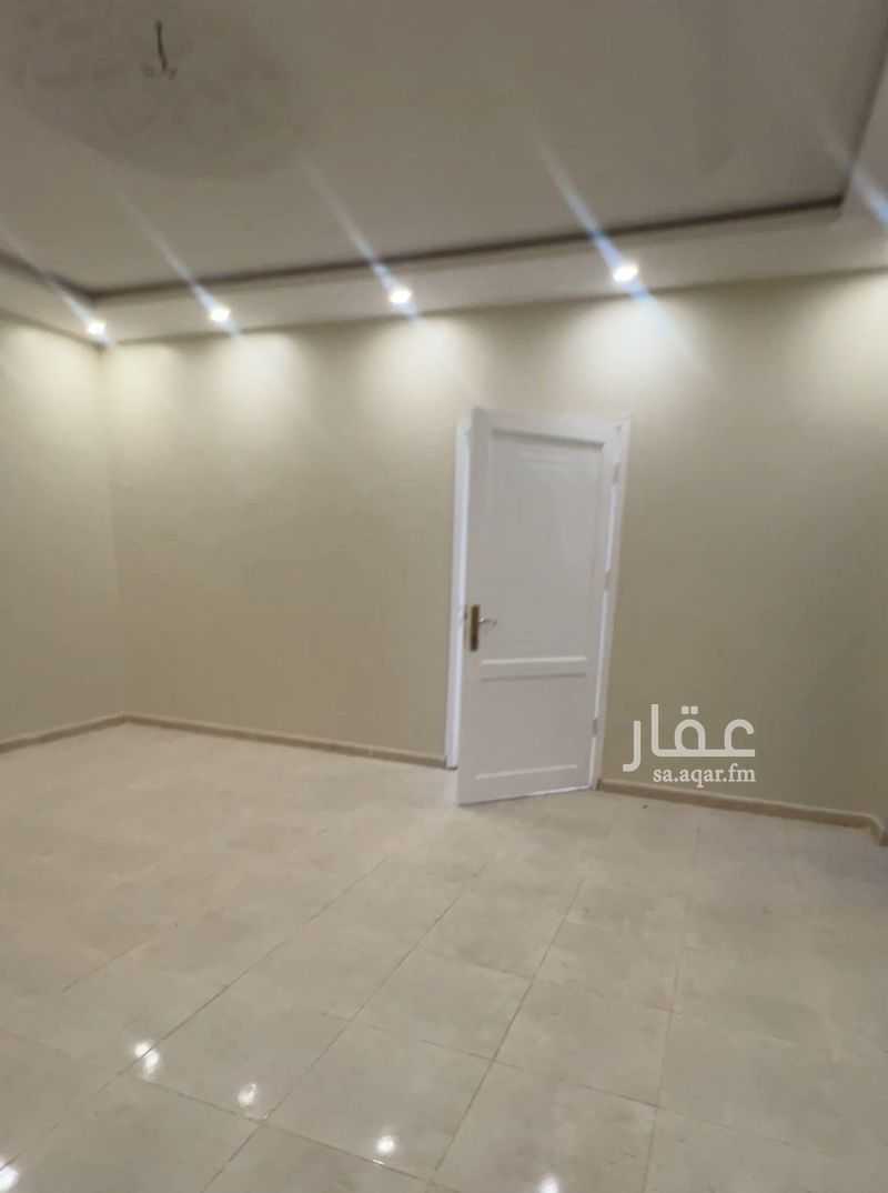 4 bedroom apartment in Arrajihi Subdivision, Tabuk 4