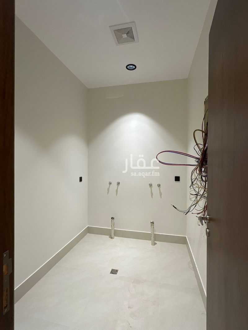 6 bedroom apartment in Al Qafilah, Khamis Mushait 13