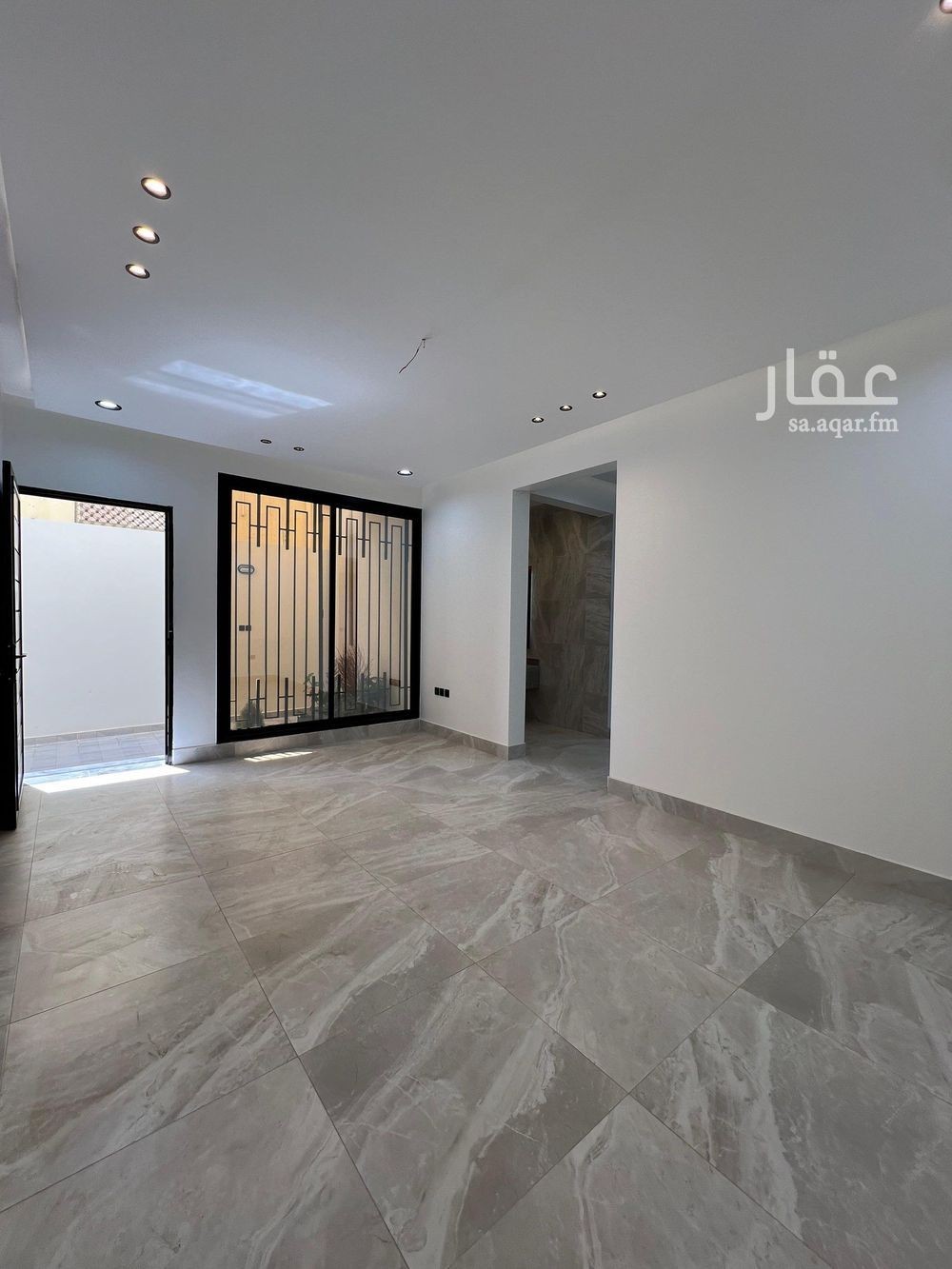 5 bedroom apartment in Atod, Khamis Mushait 5