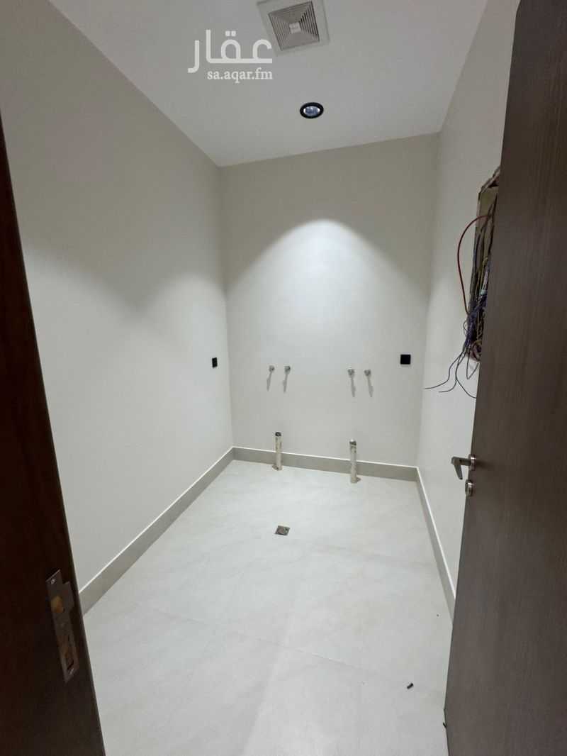 6 bedroom apartment in Al Qafilah, Khamis Mushait 12