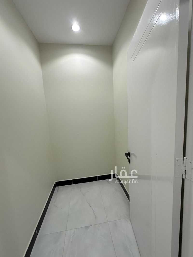 9 bedroom apartment in Al Nahda, Khamis Mushait 24