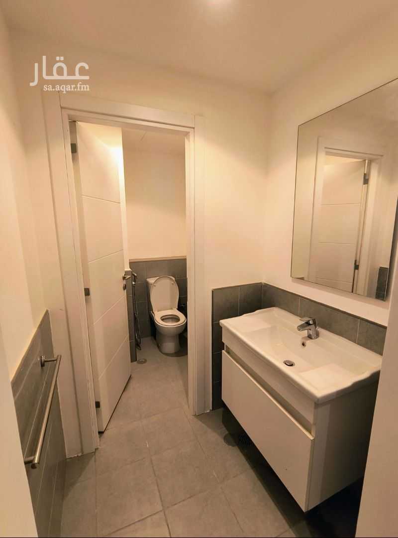 4 bedroom apartment in Al Hamdaniyah, Jeddah 4