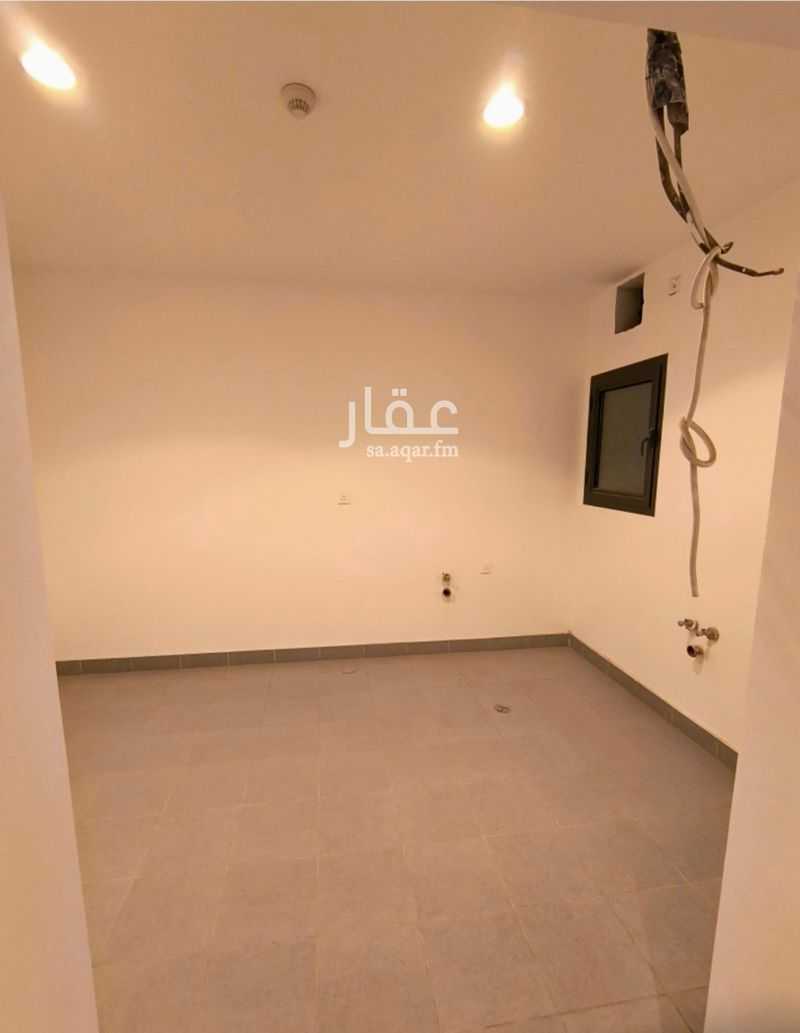 4 bedroom apartment in Al Hamdaniyah, Jeddah 9