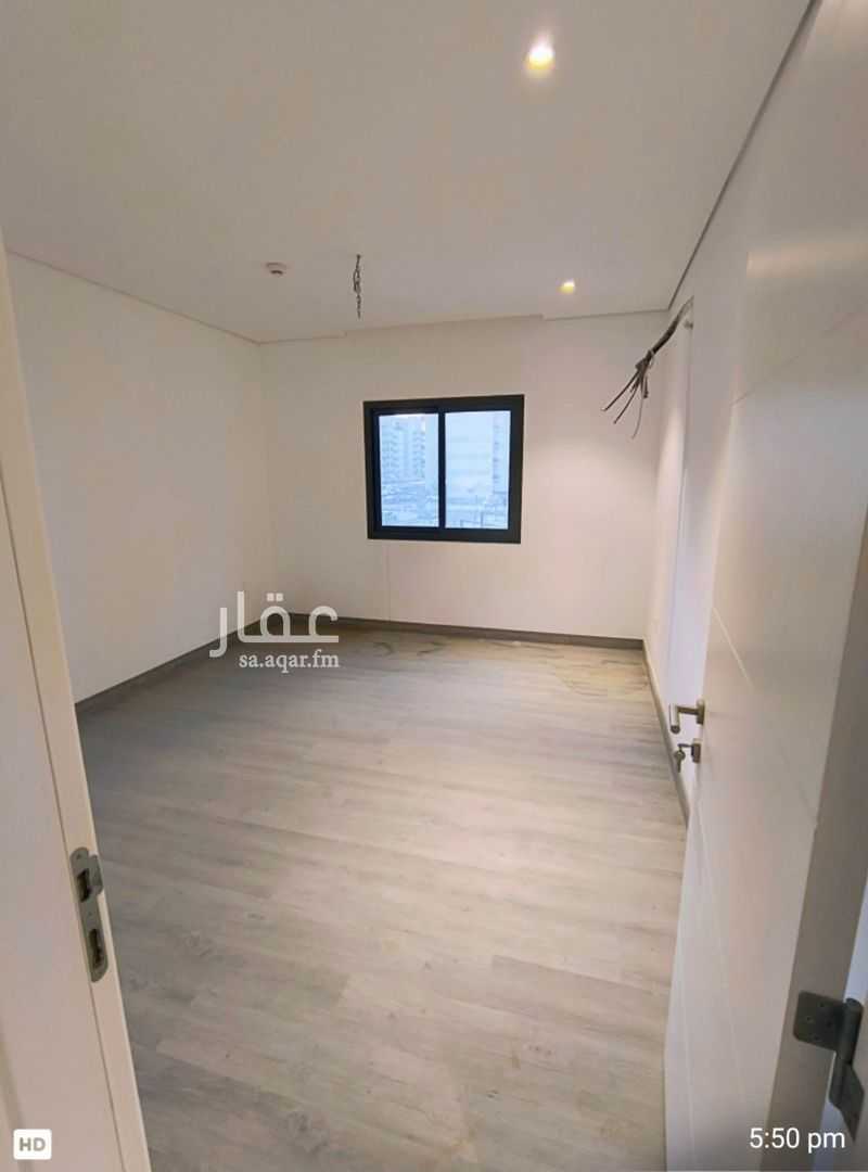 4 bedroom apartment in Al Hamdaniyah, Jeddah 10