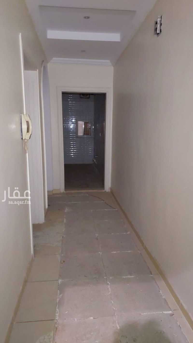 2 bedroom apartment in Al Rabwa, Jeddah 5