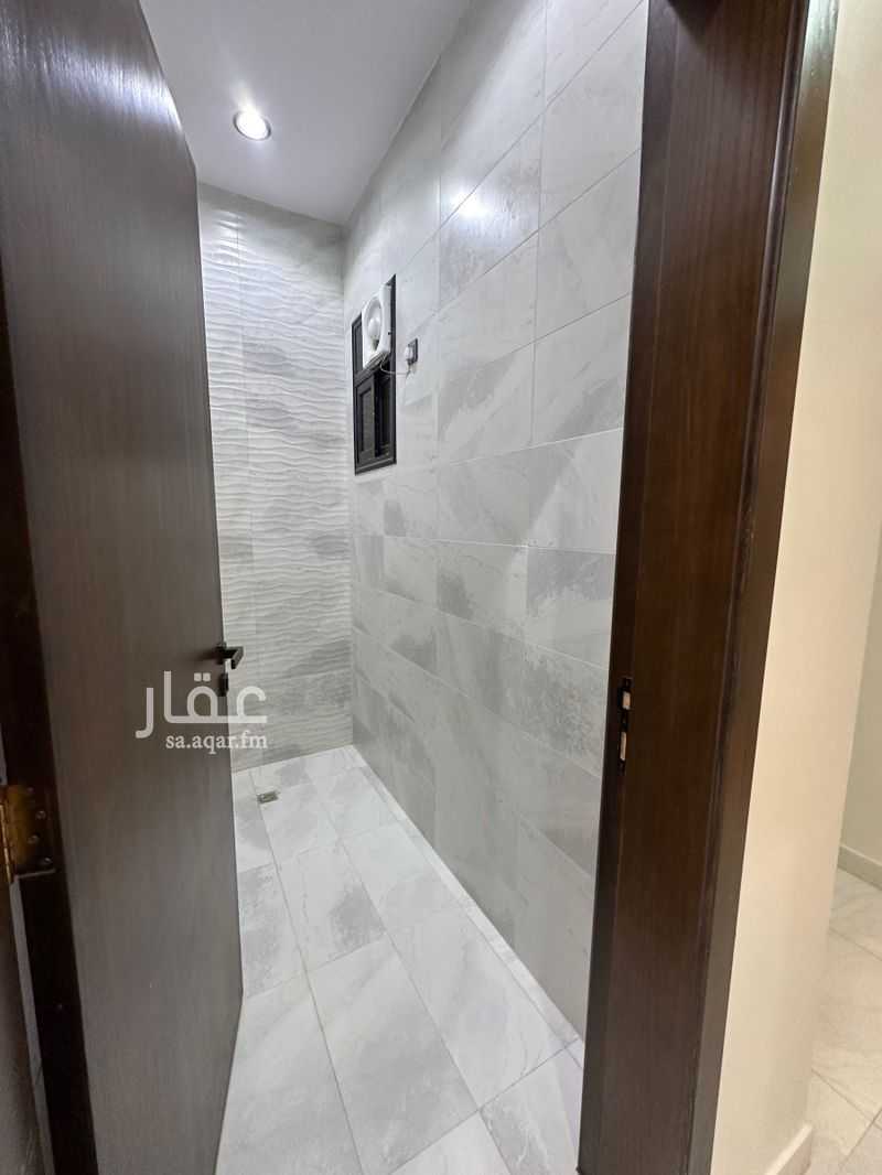 6 bedroom apartment in Al Nahda, Khamis Mushait 9