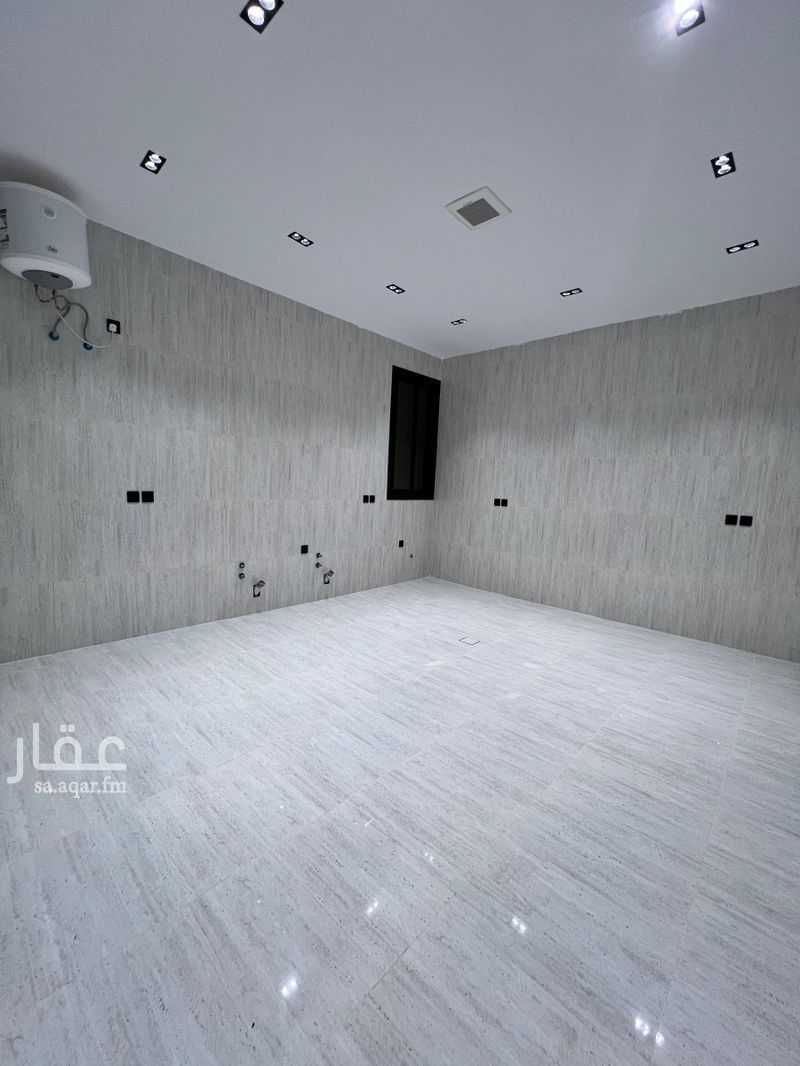 6 bedroom apartment in Damak, Khamis Mushait 6
