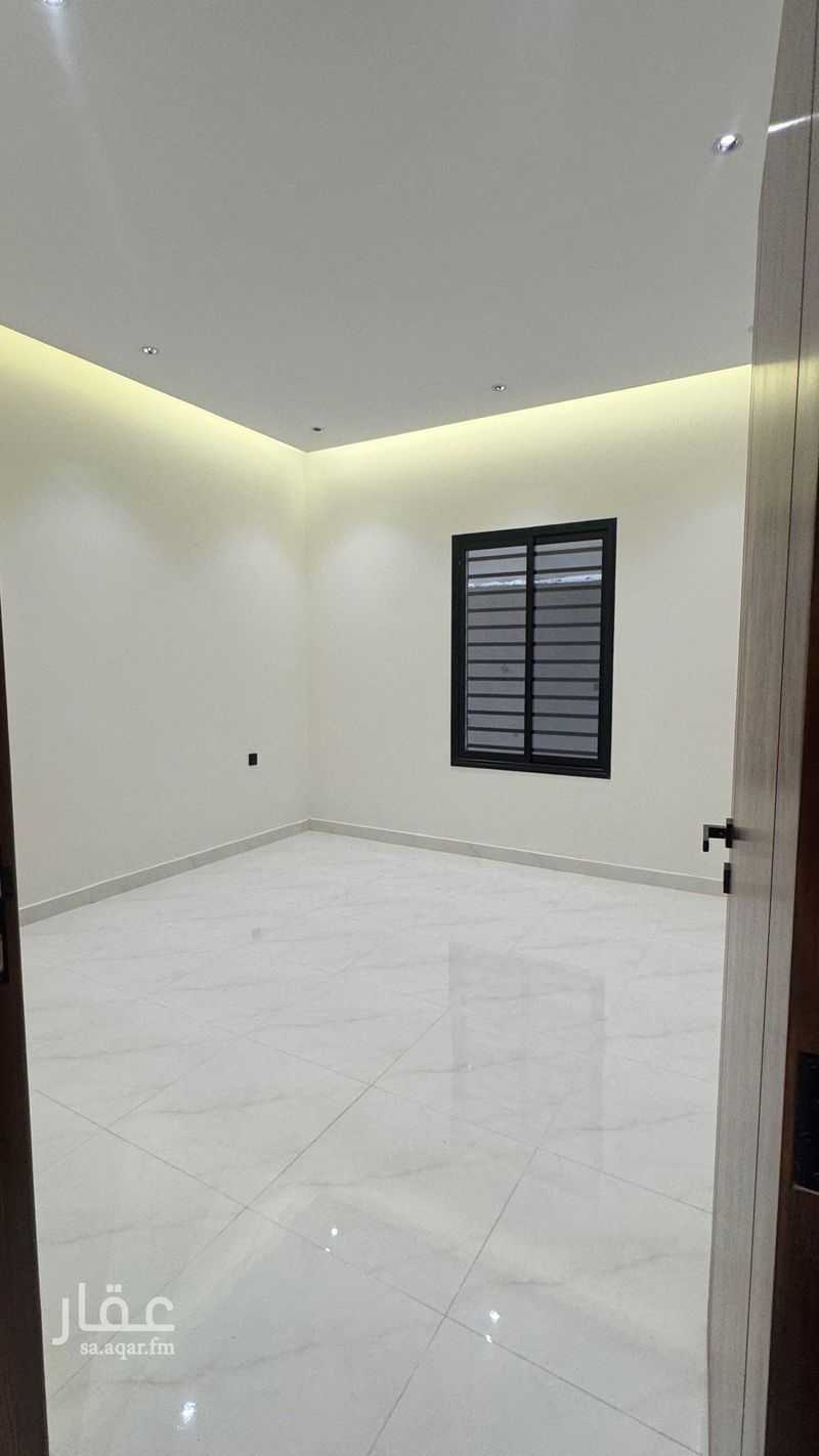 4 bedroom apartment in Al Rabie, Khamis Mushait 5
