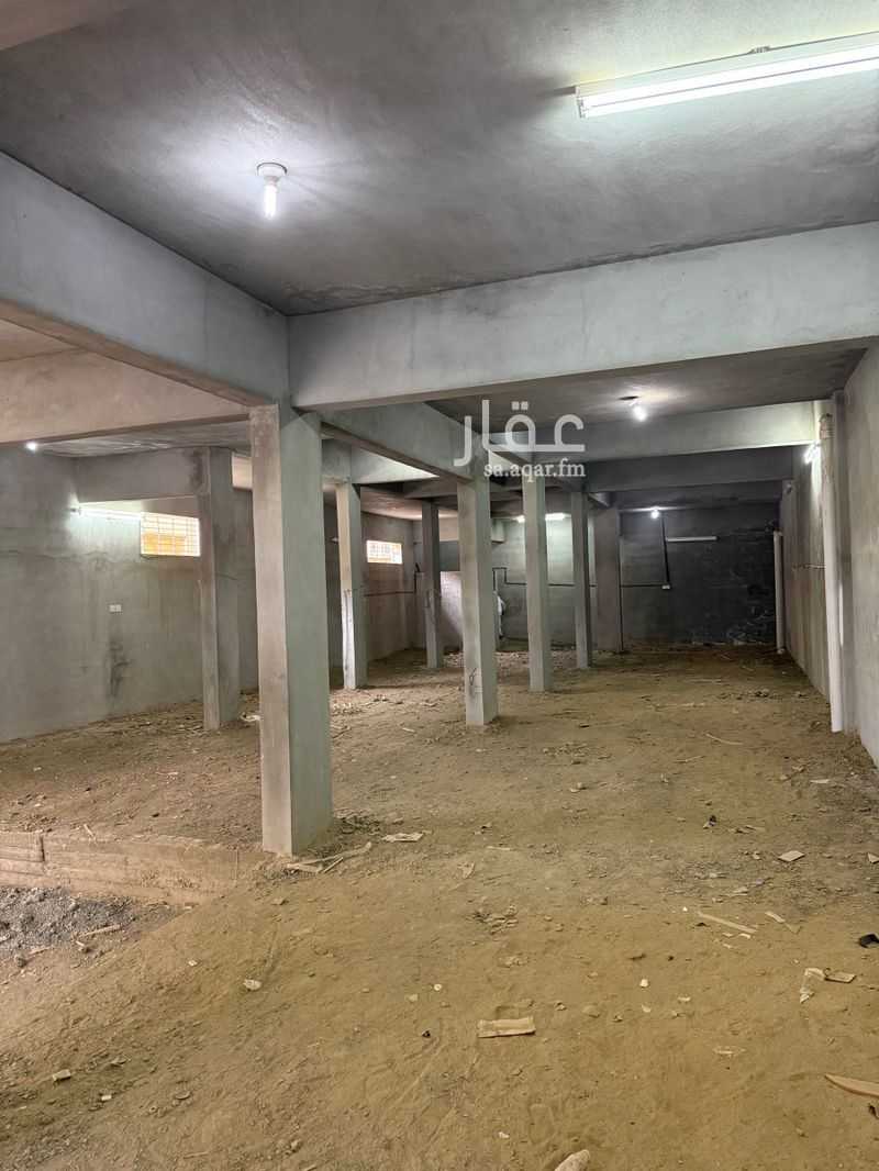2 bedroom warehouse in Al Murooj, Abha 3
