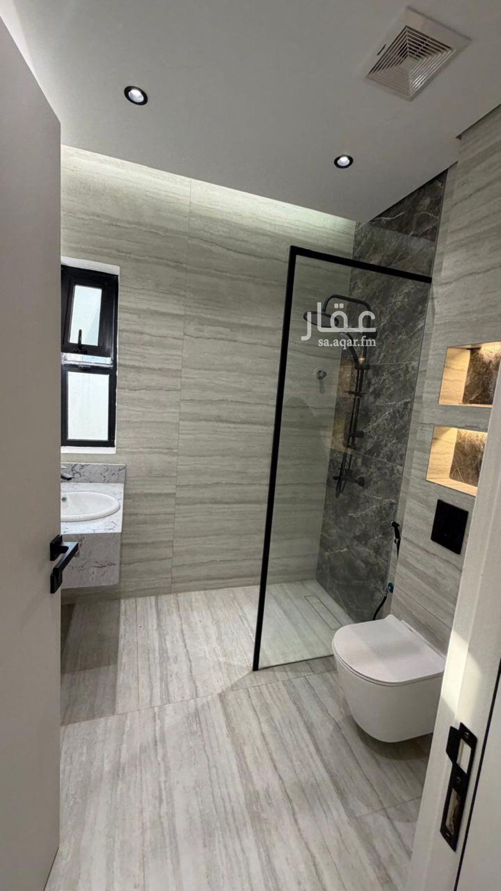 4 bedroom villa in Al Shati, Jazan 8