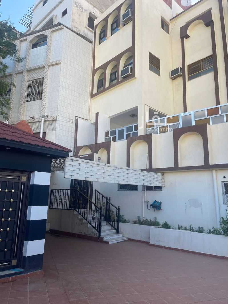 عقار 14 غرف في الشرقية، الطائف 4