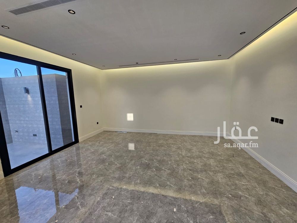 6 bedroom villa in Al Amwaj, Jeddah 4
