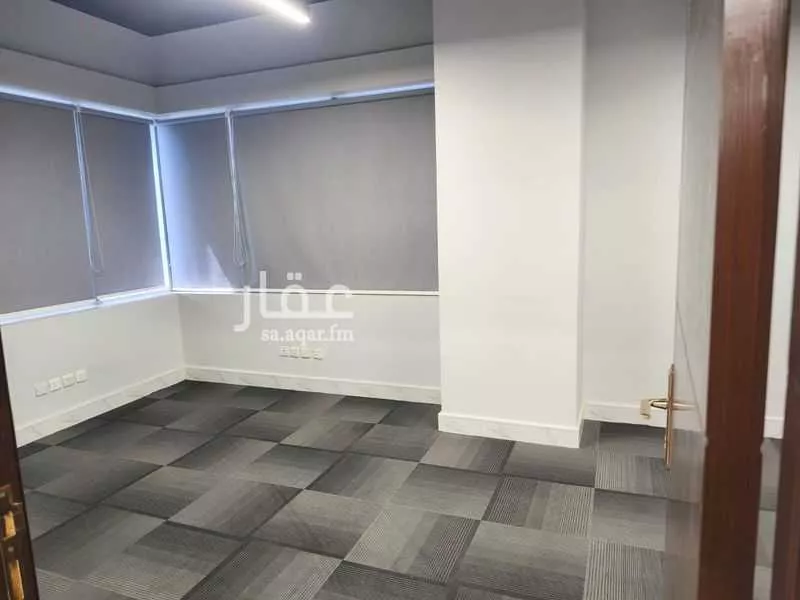 6 bedroom office in Al Faisaliyyah, Jeddah 3