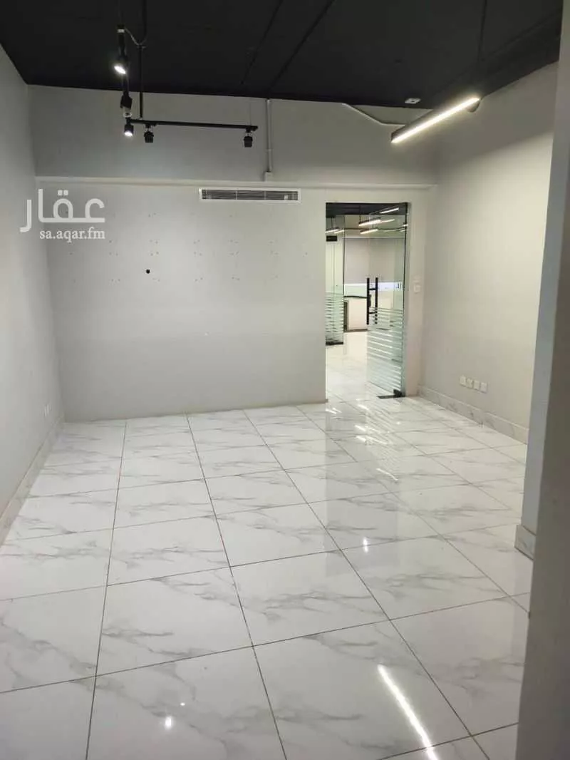 6 bedroom office in Al Faisaliyyah, Jeddah 4