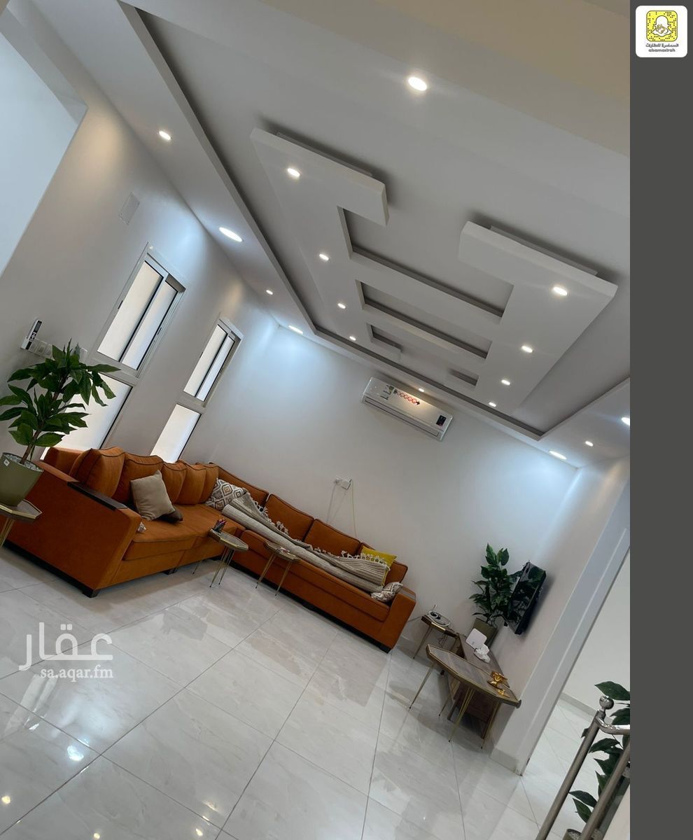 8 bedroom villa in Sultana, Qassim Region 2