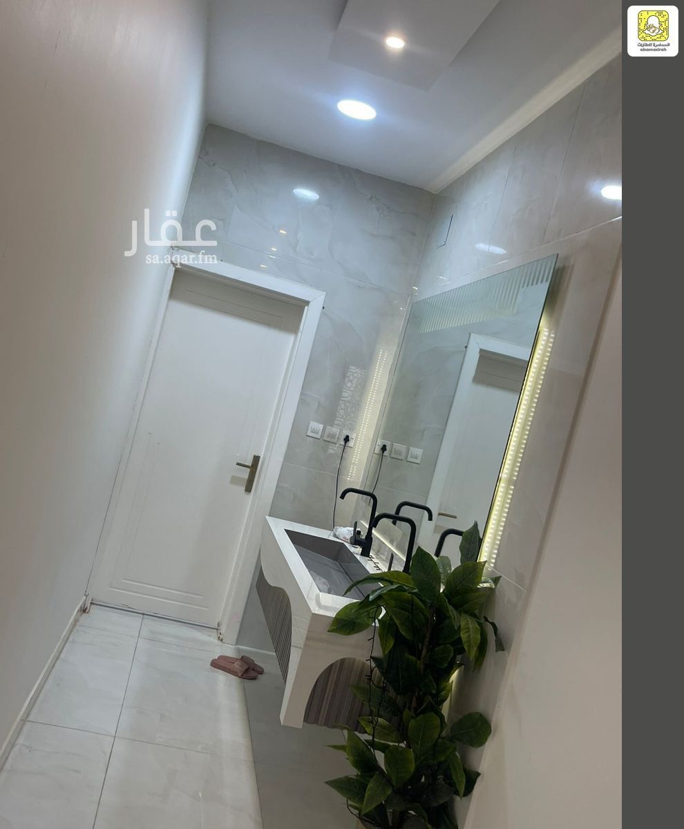 8 bedroom villa in Sultana, Qassim Region 10