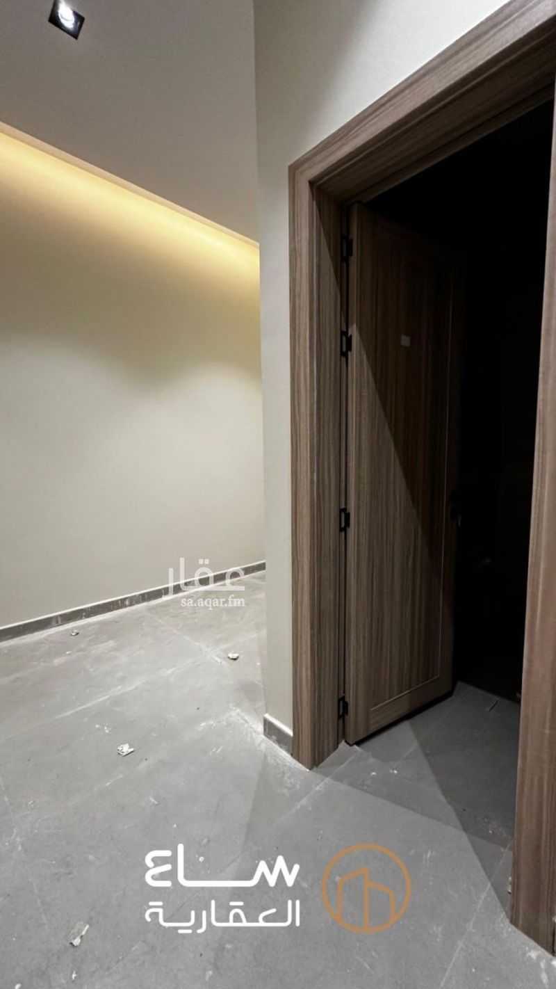 4 bedroom villa in King, Qassim Region 12