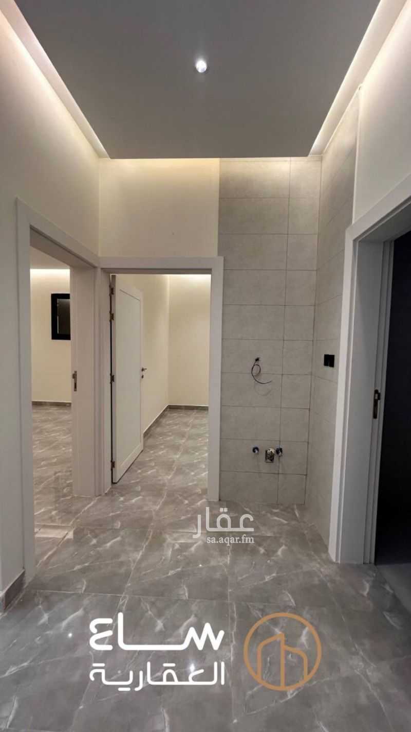 5 bedroom villa in Wasit, Qassim Region 14