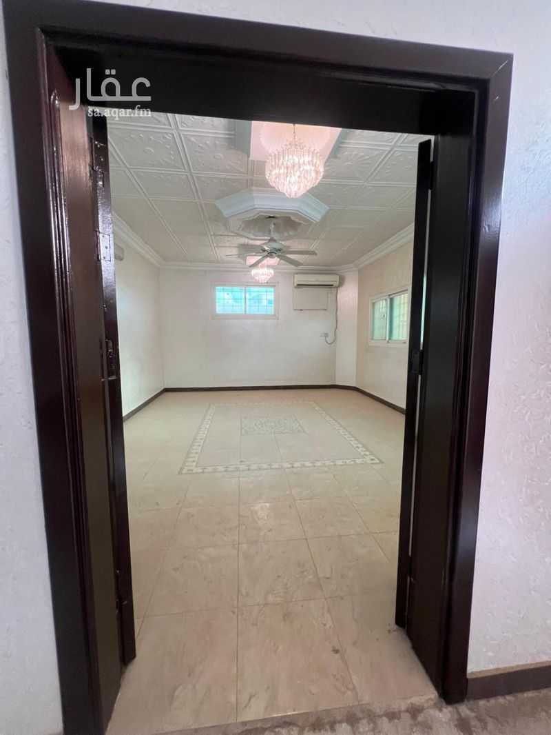 7 bedroom villa in Mishal, Qassim Region 3