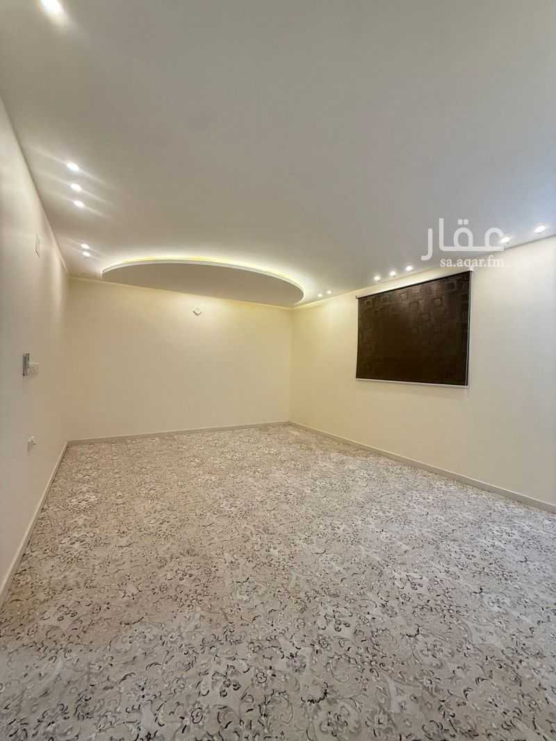5 bedroom villa in Al Jamiyin, Qassim Region 13