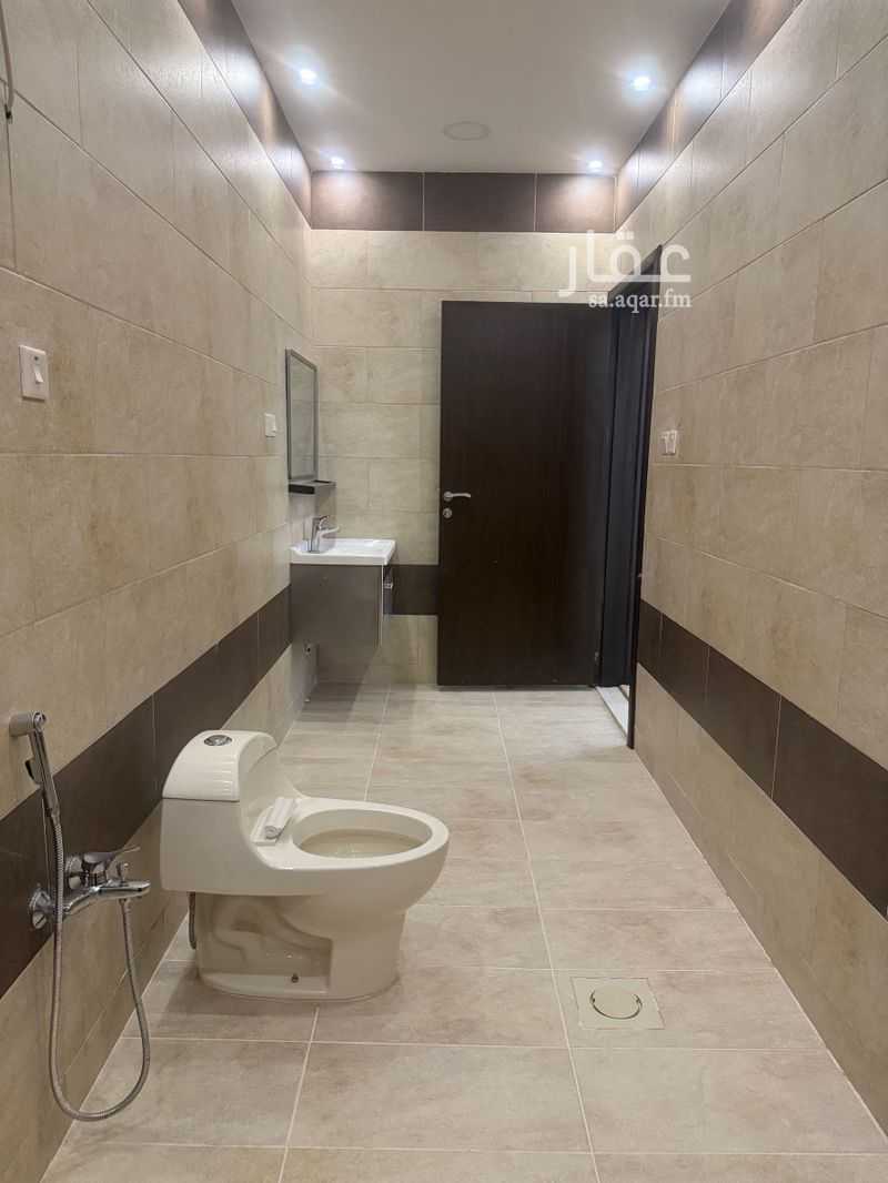 5 bedroom villa in Al Jamiyin, Qassim Region 15