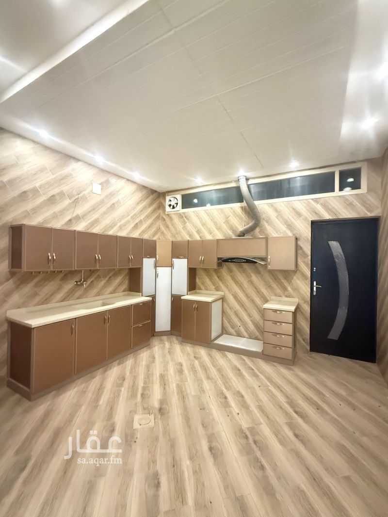 5 bedroom villa in Al Jamiyin, Qassim Region 11