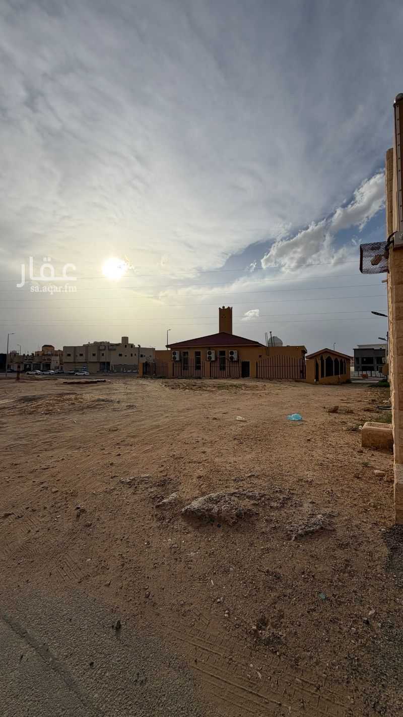4 bedroom villa in Ash Shiqah, Qassim Region 6