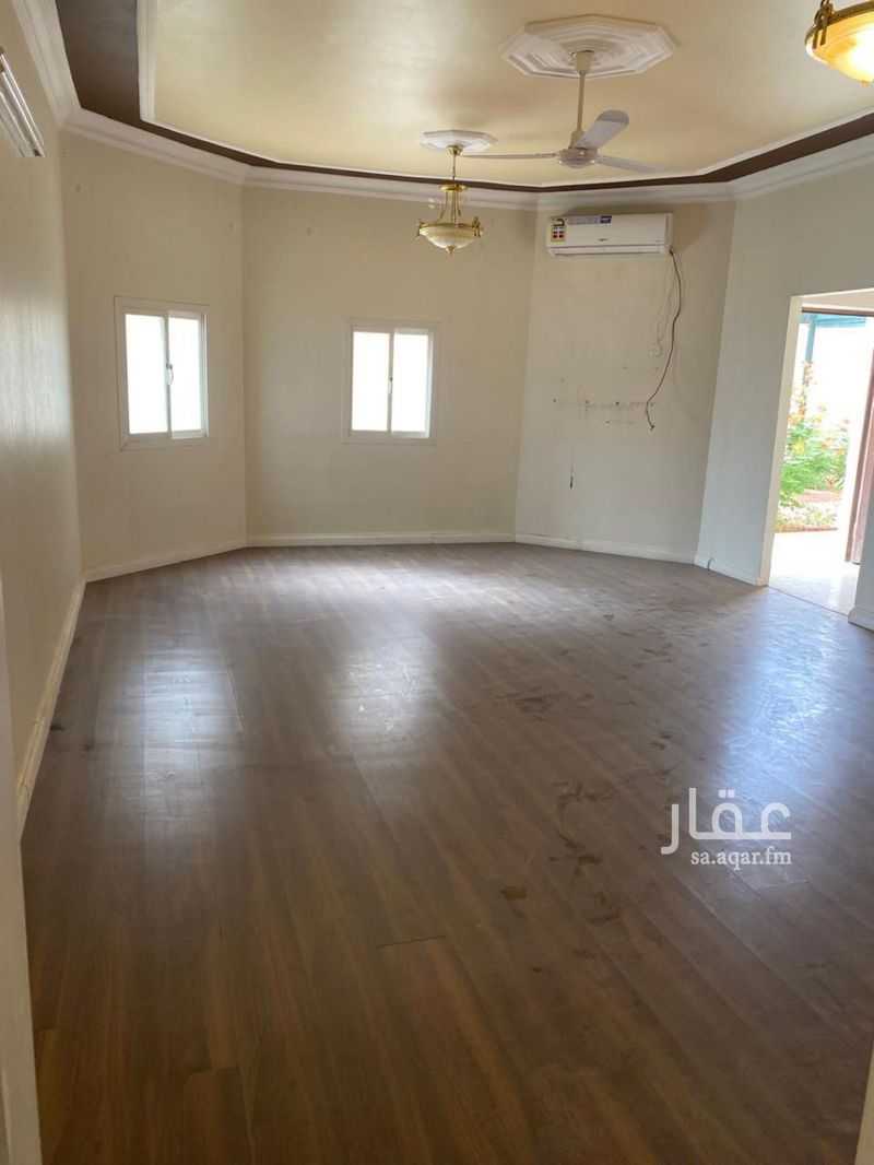 3 bedroom villa in King, Qassim Region 2