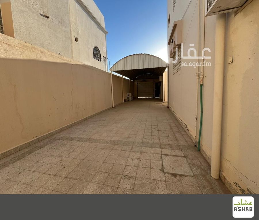 5 bedroom villa in Mishal, Qassim Region 4