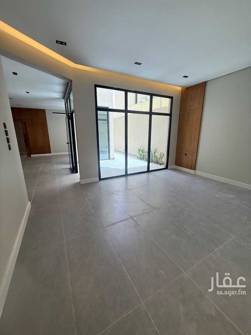 5 bedroom villa in Ayn Adh Dhib, Qassim Region 2