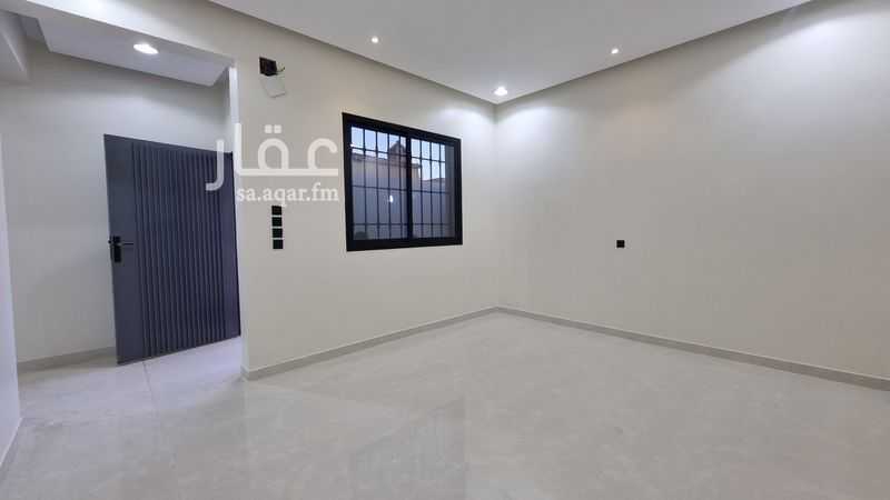 5 bedroom villa in Ad Dahi, Qassim Region 2