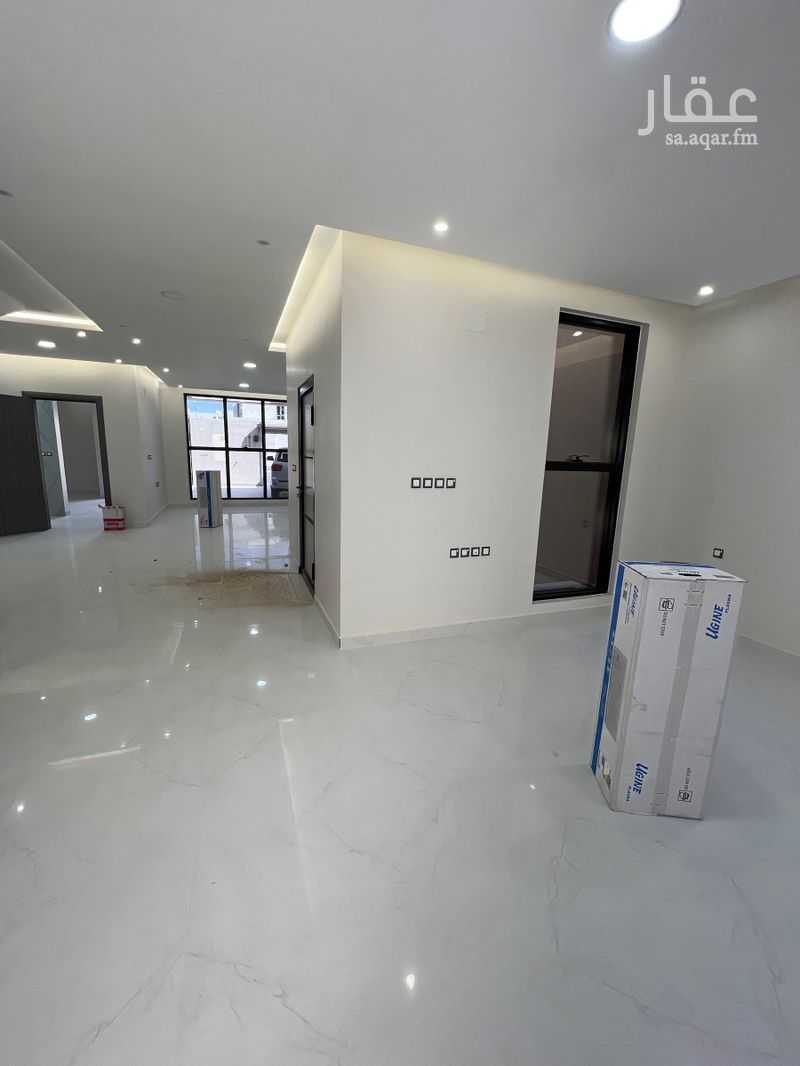 7 bedroom villa in Al Jamiyin, Qassim Region 3
