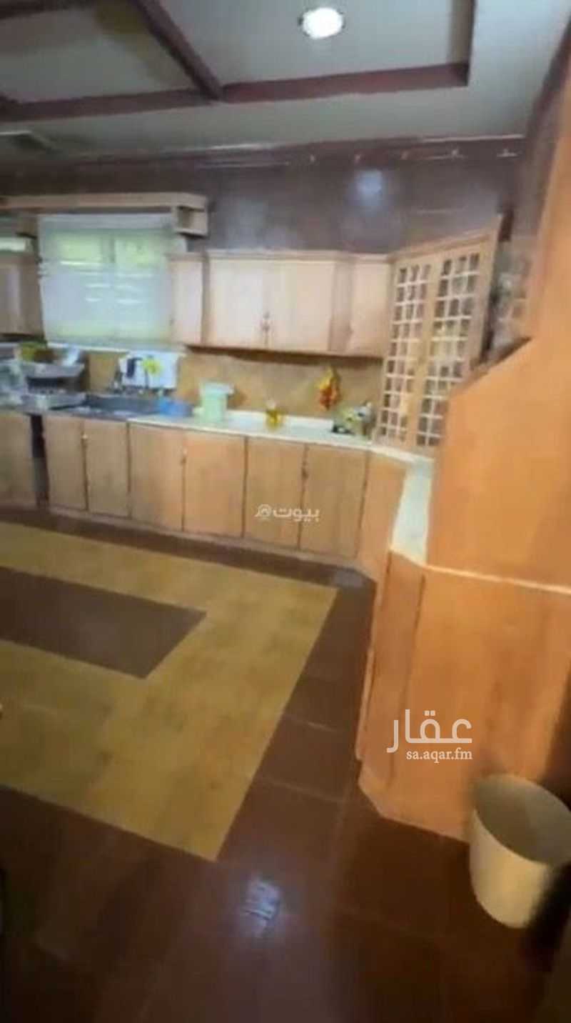 9 bedroom villa in Al Rwaf Subdivision, Qassim Region 3