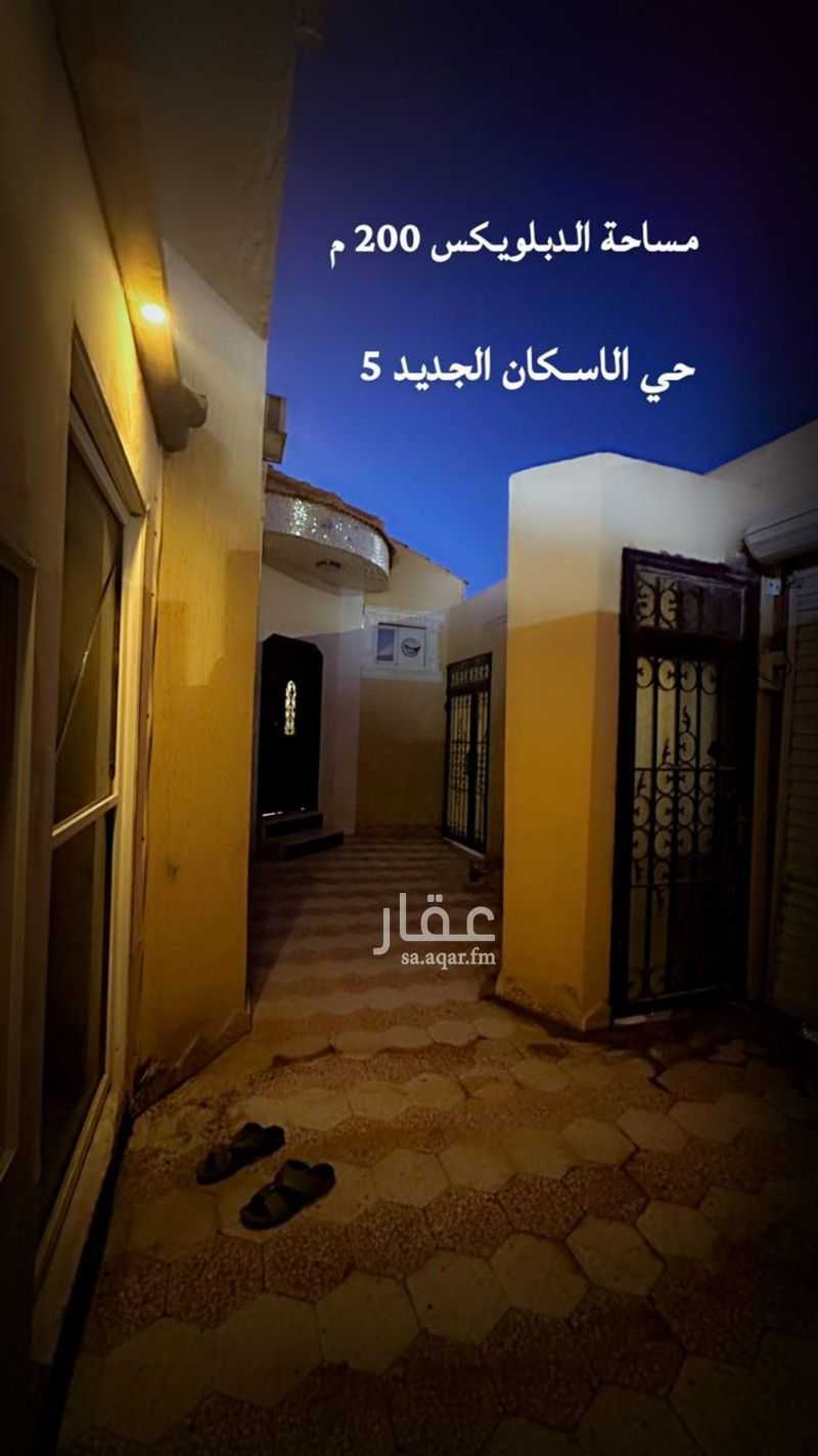 4 bedroom villa in Al Iskan, Qassim Region 2